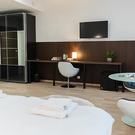 Hotel apartamentowy Littke Pezsgohaz 4*