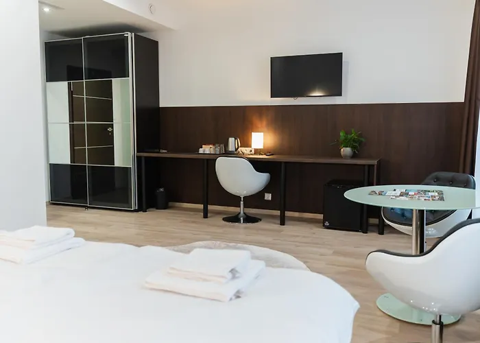 Aparthotel Littke Pezsgohaz 4*